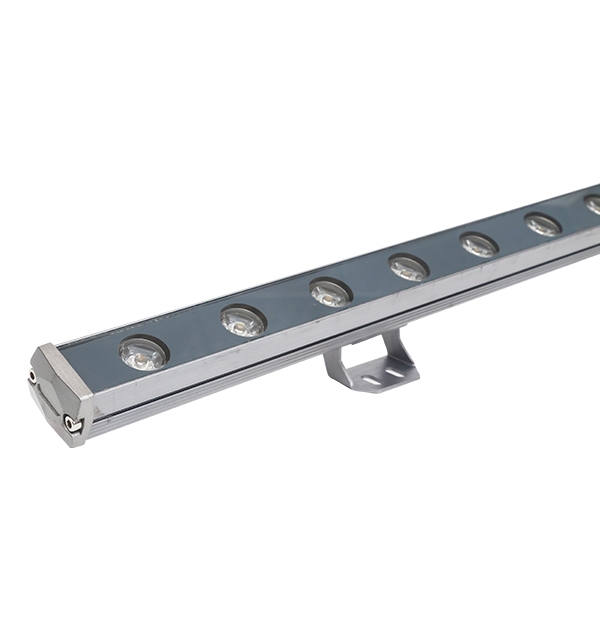 Municipal lighting engineering company talk about the advantages and disadvantages of building contour lighting