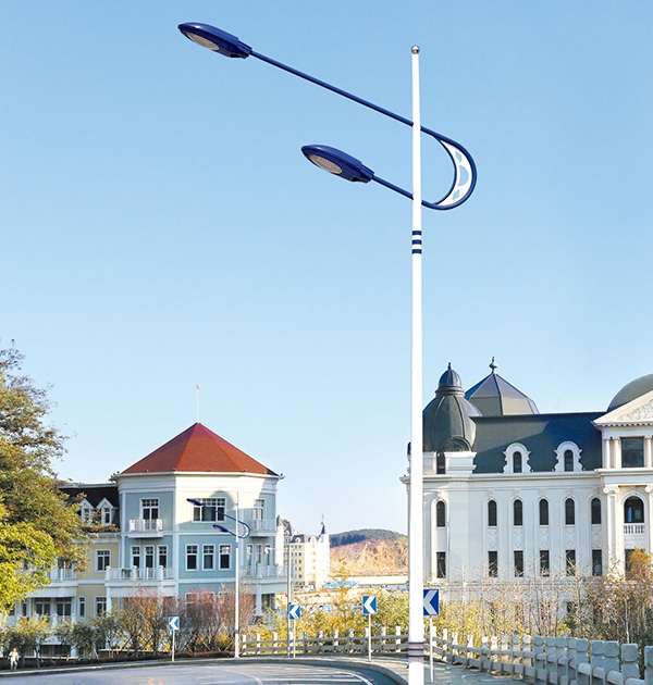 户外亮化工程灯具又被称作现代城市的光彩工程